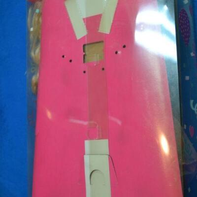 Lot#15 Two Barbies and Ken carry case lot