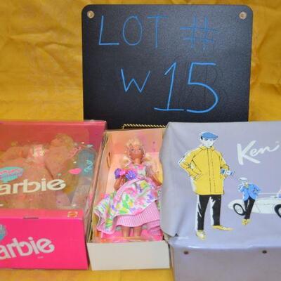 Lot#15 Two Barbies and Ken carry case lot