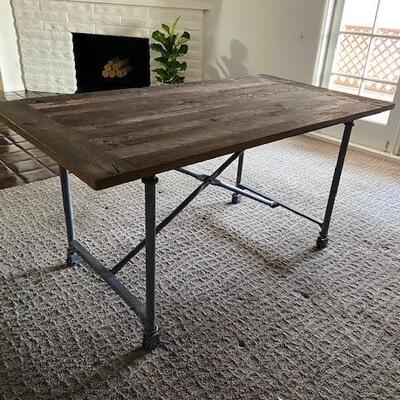 RESTORATION HARDWARE FLATIRON DINING TABLE SEATS 4