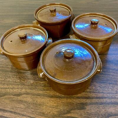 PT3#42  PEARSON'S OF CHESTERFIELD BEAN POTS MADE IN ENGLAND