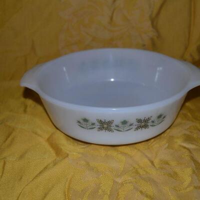 Lot#22 Vintage Kitchenware lot