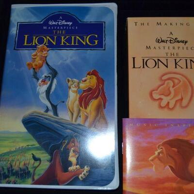 Lot#25 Collector's Disney Lot