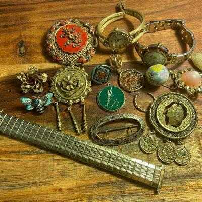Jewelry Lot #12