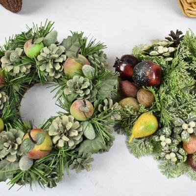 4 pc Fall Decor: 2 Baskets, 2 candle wreaths