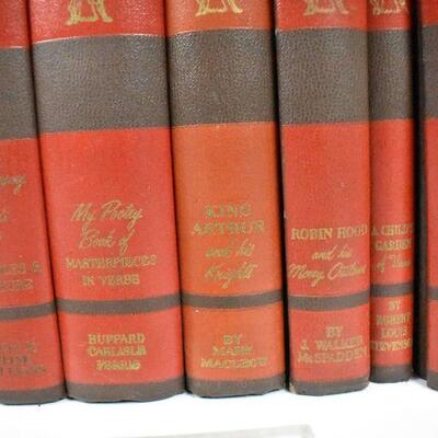 18 pc Hardcover Books: Classics to Grow On, Vintage 1924-1956 Vintage