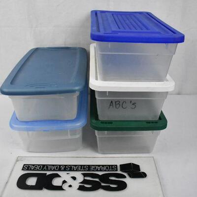 5 pc Plastic Storage Bins, Shoebox Size. Clear with lids. Needs cleaning