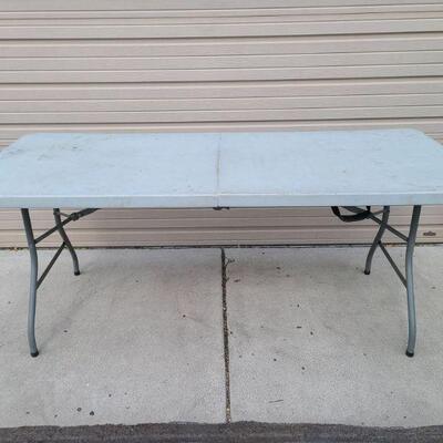 6ft Fold-in-Half Table, Gray SEE DESCRIPTION