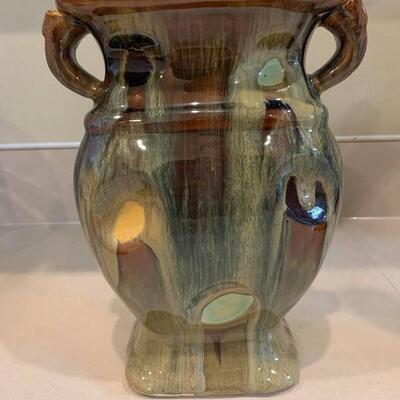Modern vase