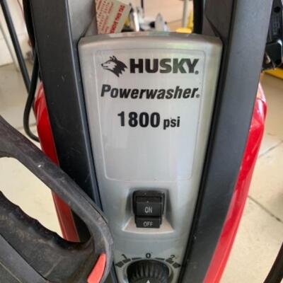 99. Husky Powerwash 1800 psi