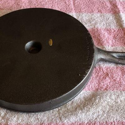 Cast Iron Cornbread Pan