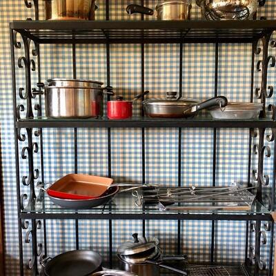 Mixed Lot of Pots and Pans **BAKERS RACK NOT INCLUDED**