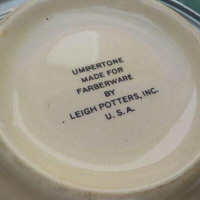 " Vintage Umpertone By Farberware Leigh Potters , Candy Dish.
