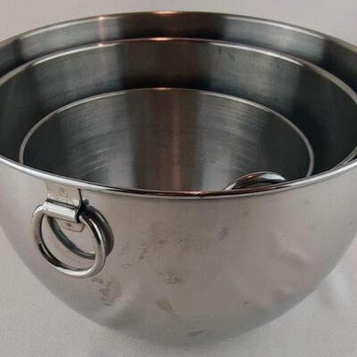 3 Stainless Revereware Mixing Bowls