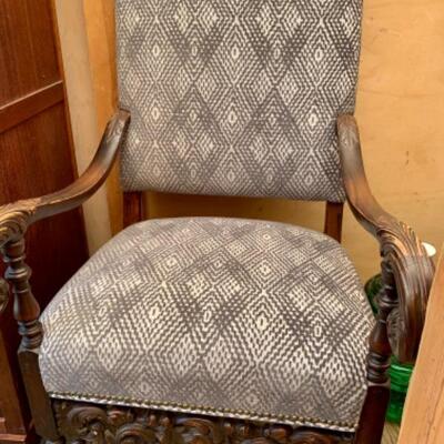 Antique Large Elegant Chair Throne 48â€ x 26â€ x 21â€