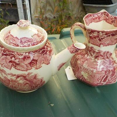 ' Vintage Mason's Vista Tea Pot and Milk Pitcher".