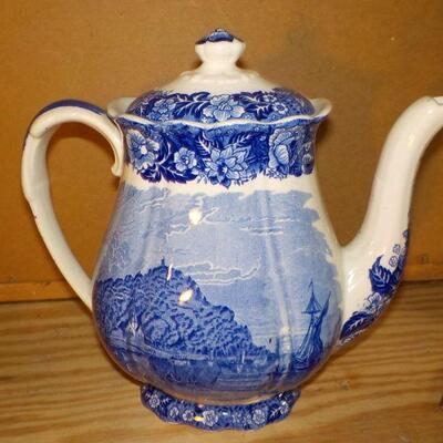 Vintage " Erith Kent Thames River / Palissy Pottery Coffee Pot".