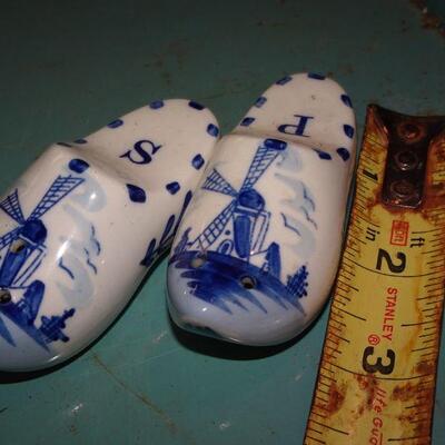 Blue & White Salt & Pepper, Shoes Delft Holland