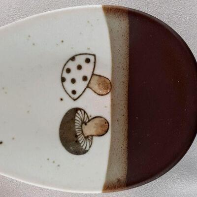 Otagiri Stoneware Mushroom Spoon Rest