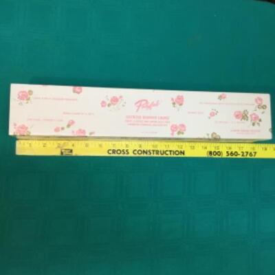 Vintage PolyfabÂ® Roll of Scented Drawer liner
