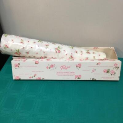 Vintage PolyfabÂ® Roll of Scented Drawer liner