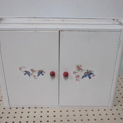 Lot 39 - Vintage Metal Cabinet