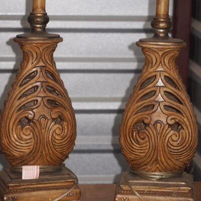 2 Lamps Wood in Great condition