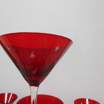 Lot 68 - Art Deco Red Glass Ice Bucket & Glass