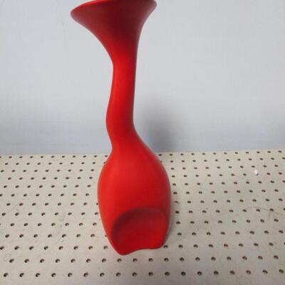 Lot 69 - Art Deco Red Vase