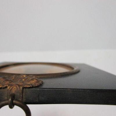 Lot 71 - Vintage Silhouette Pictures With Bubble Glass