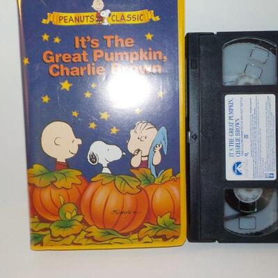 " 1966 It's the Great Pumpkin VHS , Charlie Brown".
