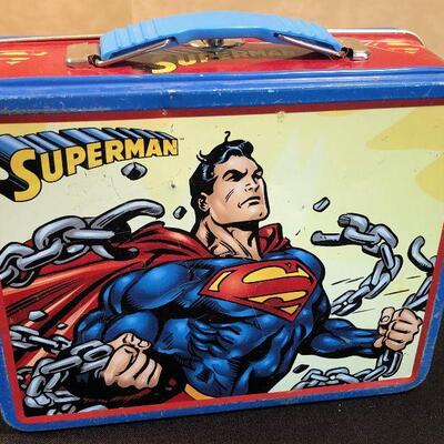 #46 Superman  Man of Steel Tin Lunch box