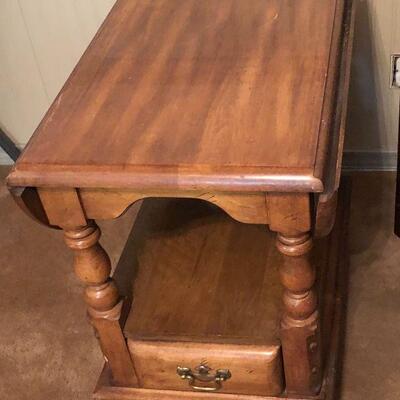 #66 Country Pine End Table 