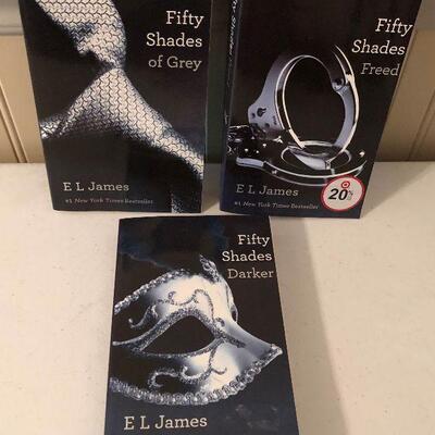 #87 Books 1, 2 & 3 of Fifty Shades of Gray 