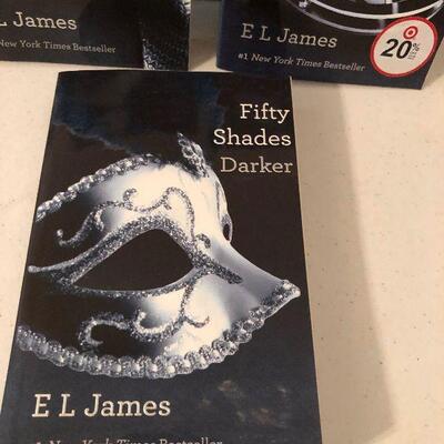 #87 Books 1, 2 & 3 of Fifty Shades of Gray 