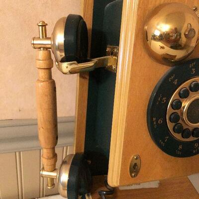 #167 Reproduction of an antique phone 