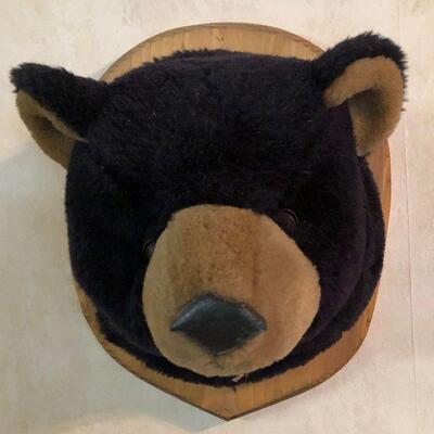 #210 Stuffed animal Bear Head 