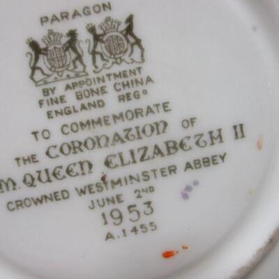 Lot 76 - Porcelian Vintage Chinaware