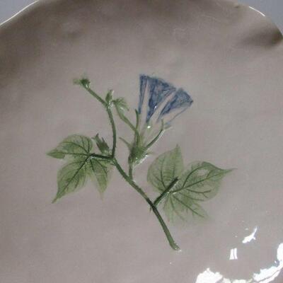 Lot 77 - Antique/Vintage Bridgwood Pottery England Biscuit Barrel 