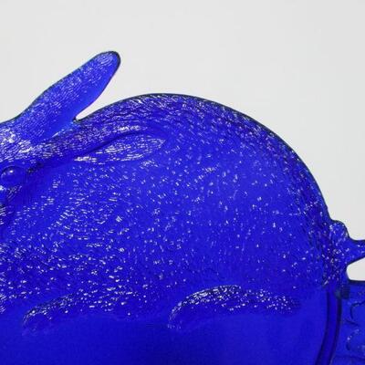 Lot 78 - Cobalt Blue Glass Lucky Bunny Plate - Westmoreland