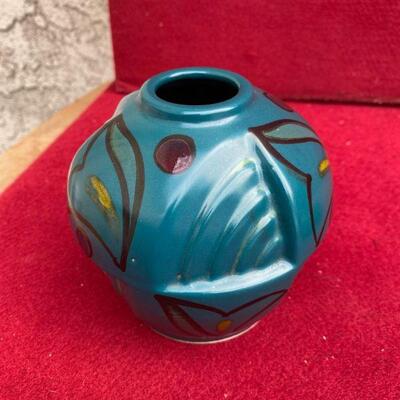 Handmade pottery vase 