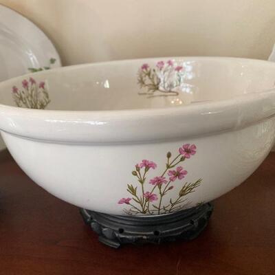 Large Portmeirion, England salad serving bowl