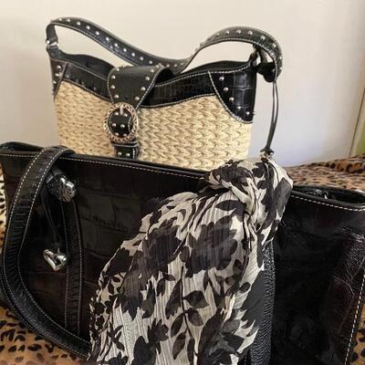 Never worn vintage Brighton handbags