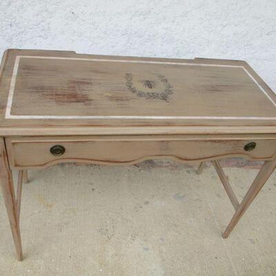 Lot 16 - Writing Desk With Bee Design - Berkey & Gay Furniture