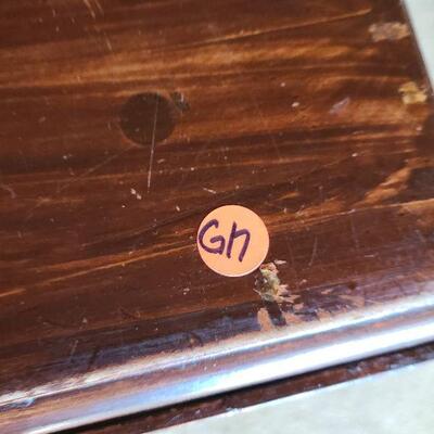 G17: Drop-leaf Table