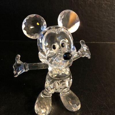 L30: Swarovski Disney Showcase Crystal Mickey Mouse