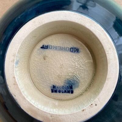 Moorcradt small dish and ginger jar/vase 