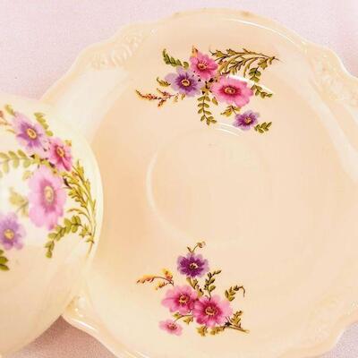 Homer Laughlin Meadow Goldenrod Cup/Saucer