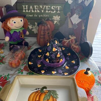 Autumn and Halloween decor lot 