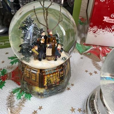  Christmas lighting and decor lot 