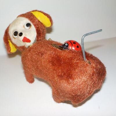 " 1950's Tin wind up dog made in Japan".